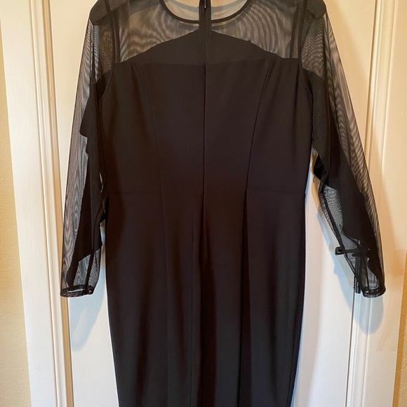 R&M Richard’s Sheer Sleeve Black Dress size 10 - Picture 4 of 9